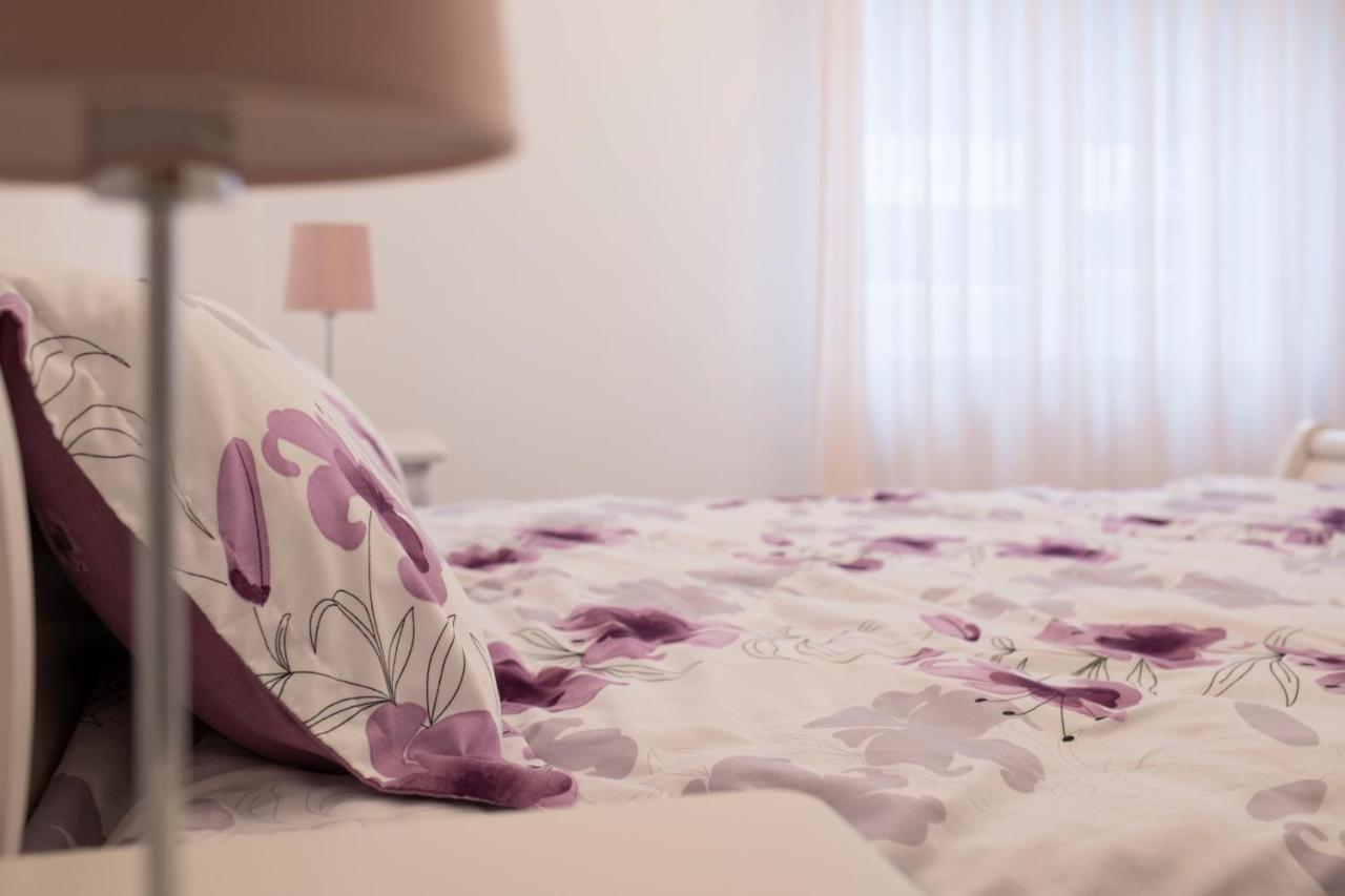 Casuta Din Copou Apartman Jászvásár Kültér fotó